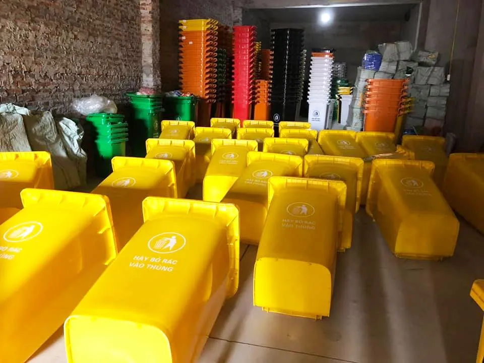 Thùng rác nhựa tại Green Eco phù hợp cho mọi không gian.