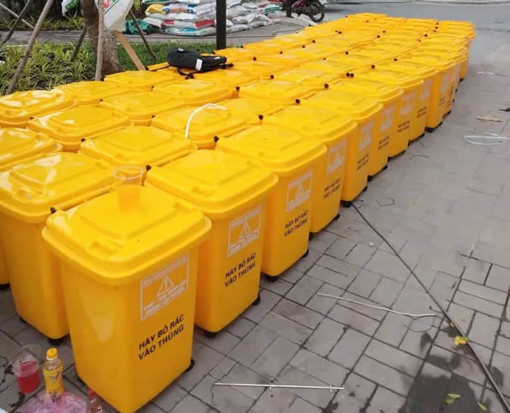 Green Eco cung cấp đa dạng các loại thùng rác nhưa, giá tốt.