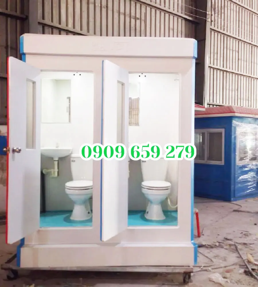 Nhà vệ sinh di động đã trở thành giải pháp thiết yếu.