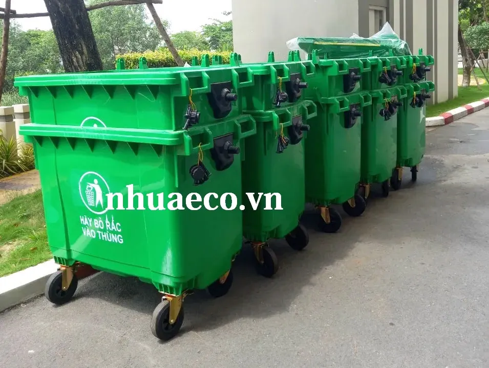 Green Eco cung cấp nhiều dòng thùng rác nhựa khác nhau.