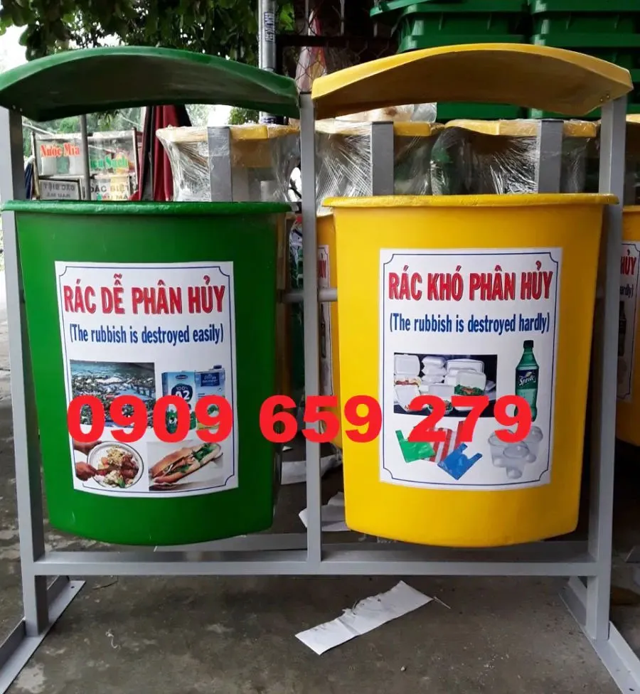 Thùng rác phân loại thiết kế đơn giản và dễ bố trí.