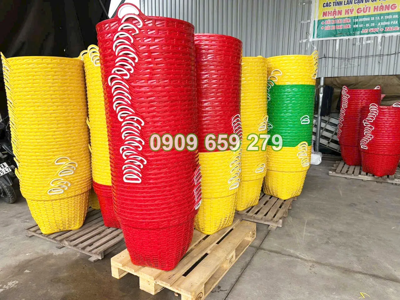 Sản phẩm có nhiều kích thước phù hợp với mọi loại sầu riêng.