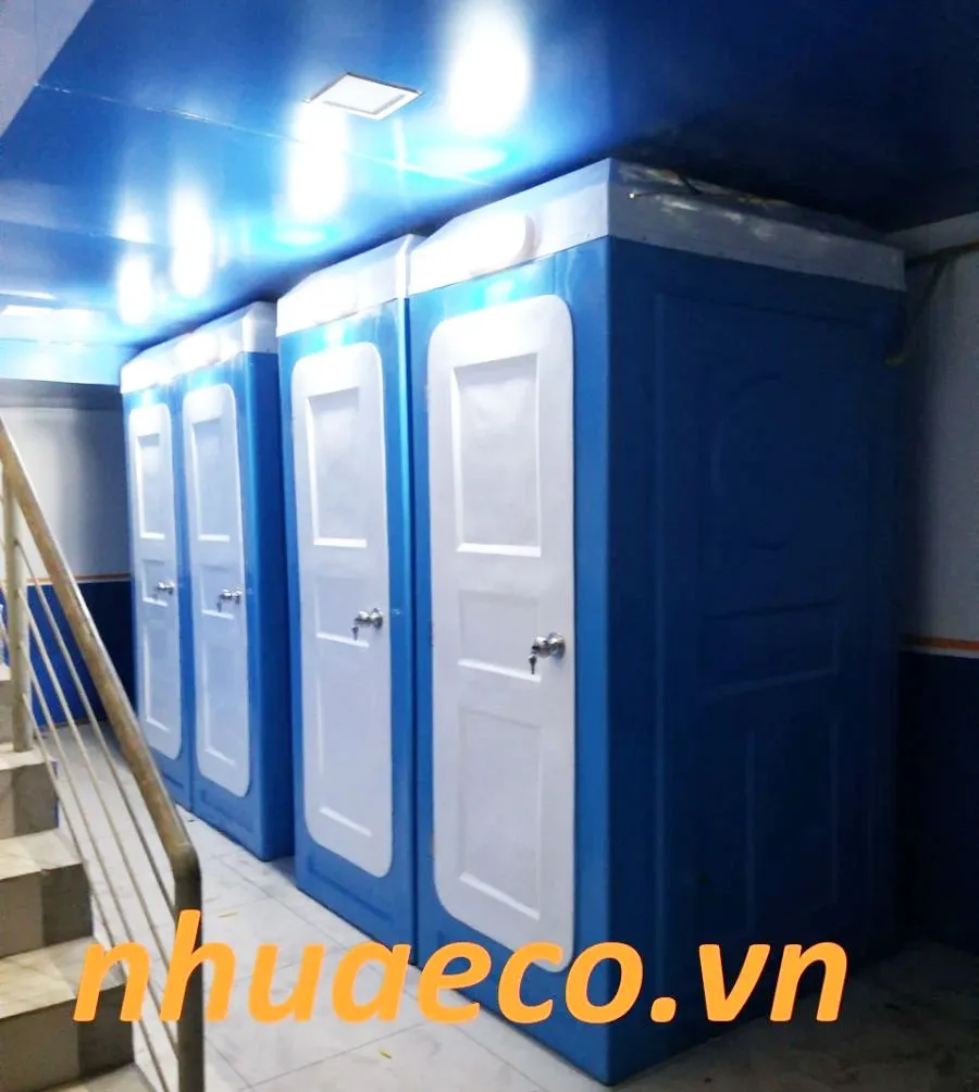 Nhà vệ sinh di động đơn sử dụng tại sự kiện ngoài trời, hội thảo.