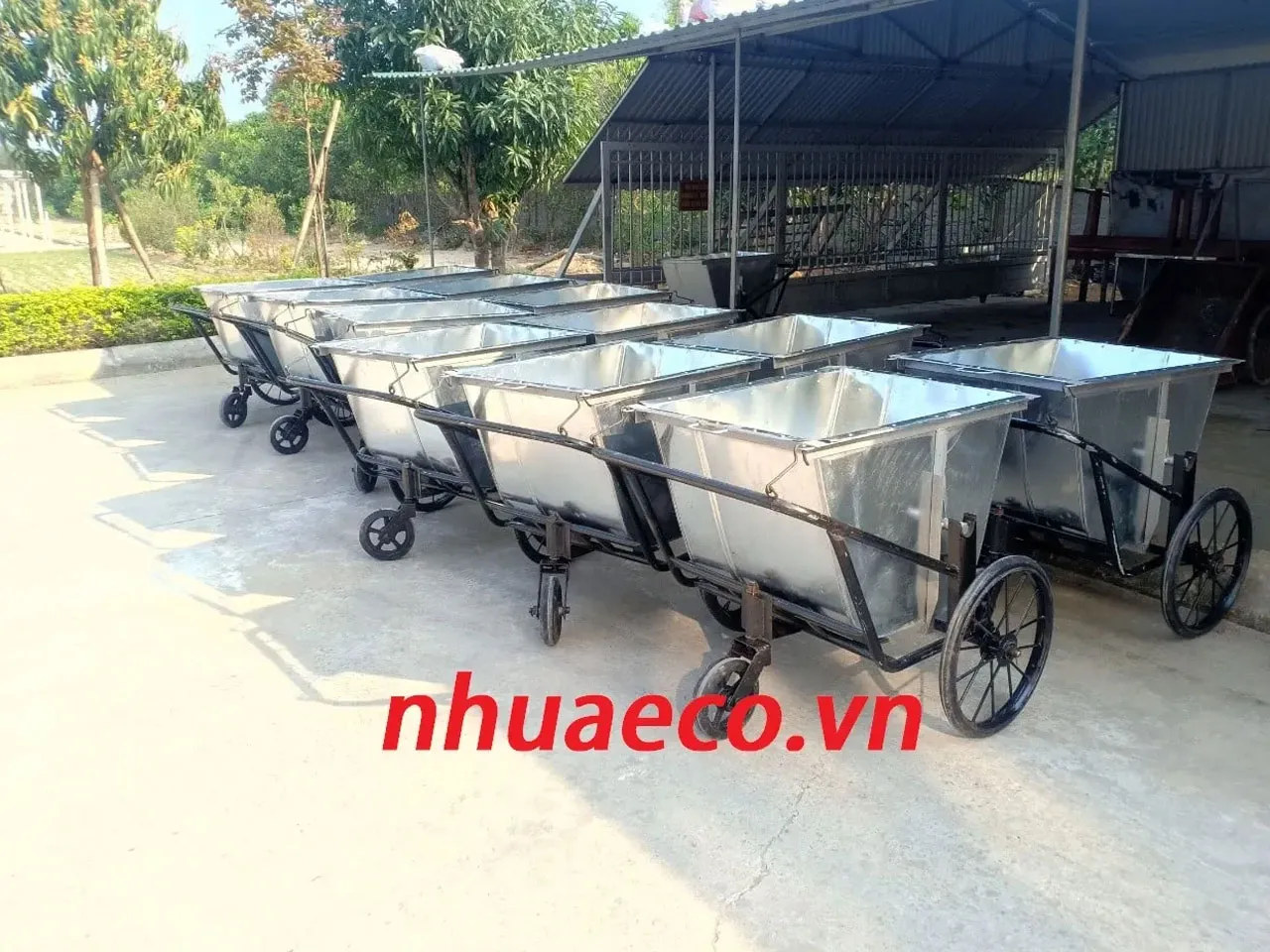 Xe thu gom rác thải nơi công cộng 500L.