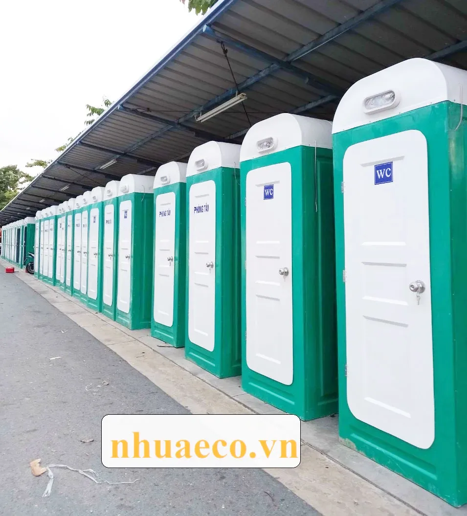 Nhà vệ sinh di động đơn.