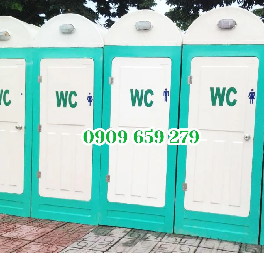 Nhà vệ sinh tạm cho công trường.