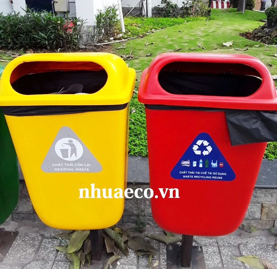 Thùng rác ngoài trời 55L.