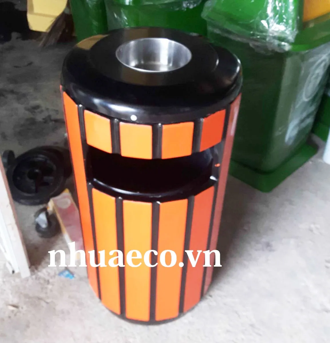 Thùng rác gỗ tròn chất lượng chính hãng, giá tốt nhất.