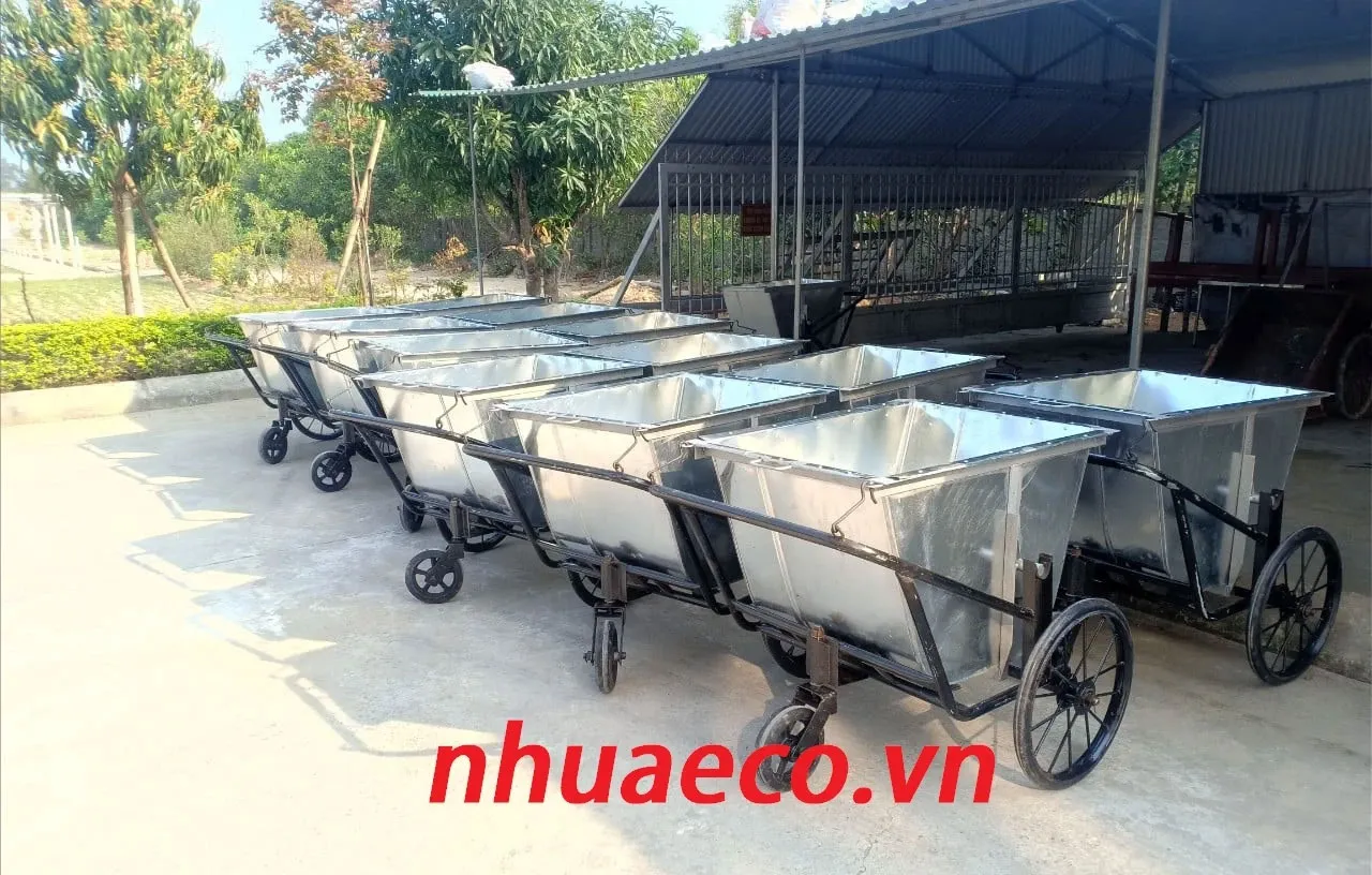 Xe thu gom rác thải nơi công cộng 500L.