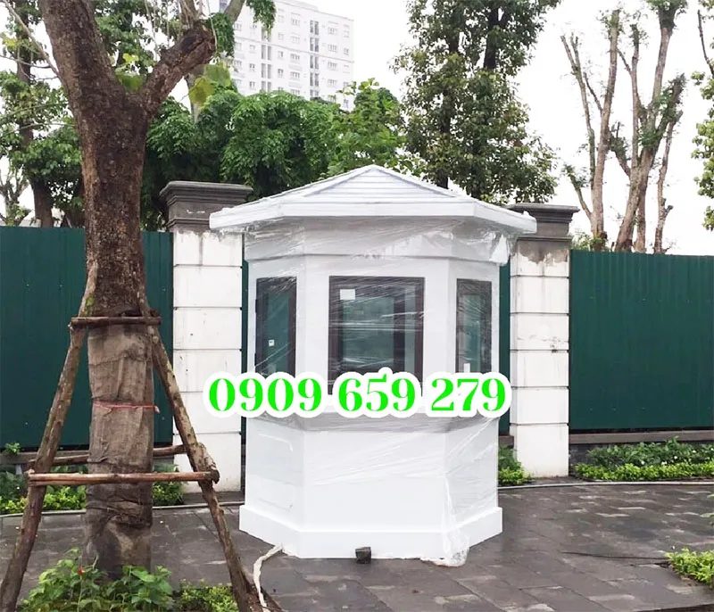 Bốt gác bảo vệ lục lăng cỡ lớn.