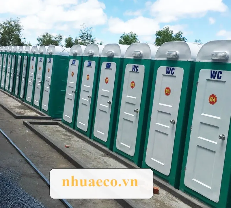 Nhà vệ sinh di động - Giải pháp giảm thiểu ô nhiễm, bảo vệ hệ sinh thái xung quanh.