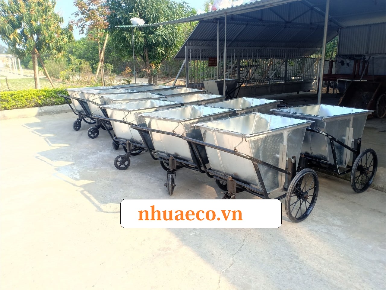 Xe thu gom rác 500L đẩy tay giá rẻ Hà Nội