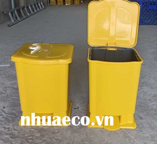 Thùng rác y tế 20 lít chân đạp tiện lợi