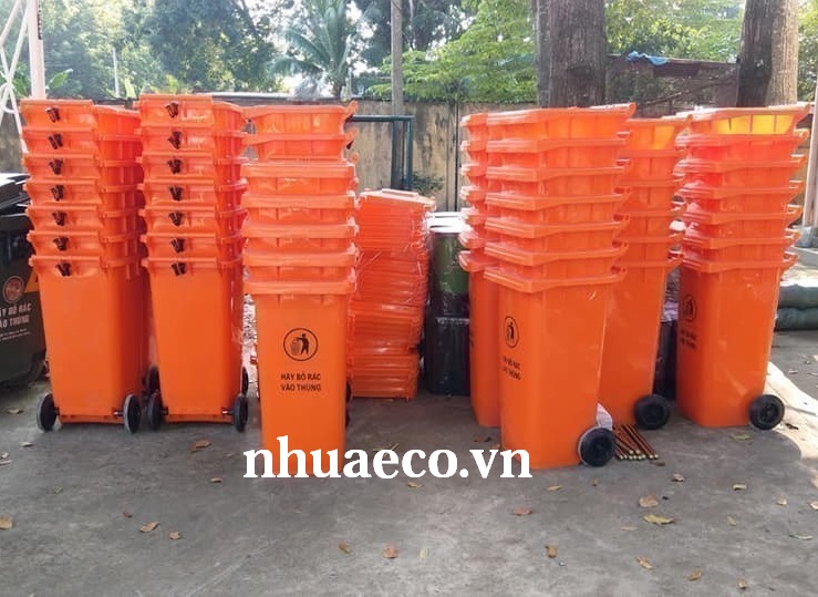 Thùng rác composite 120L nắp kín ngăn mùi, chống cháy