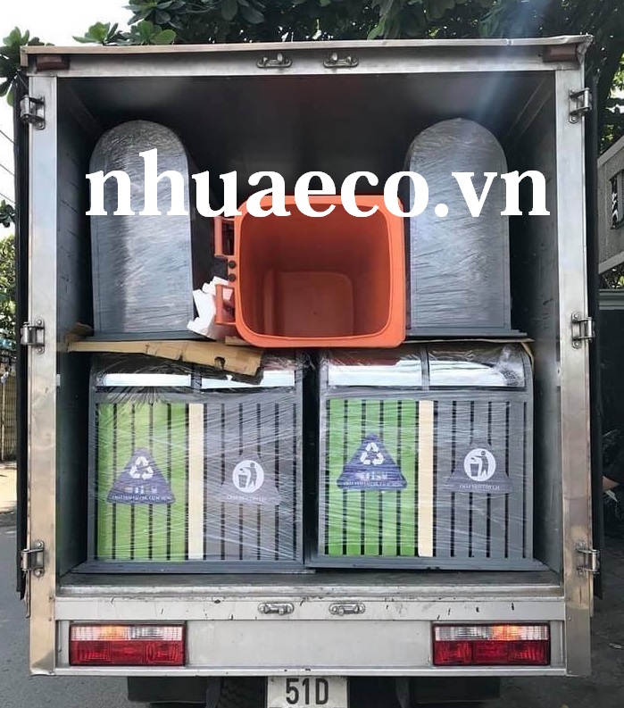 Thùng rác ngoài trời 2 ngăn Xanh - Xám nắp bập bênh