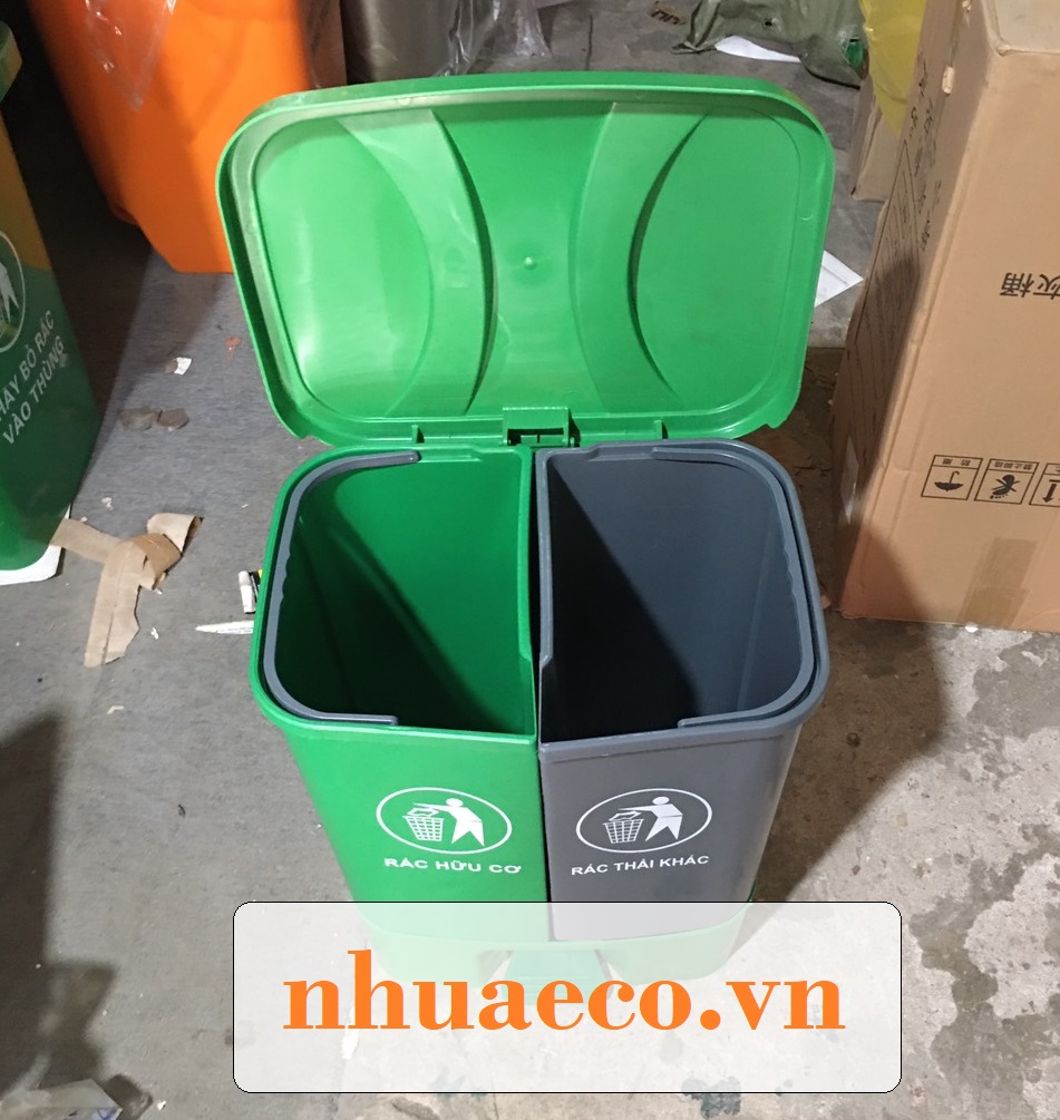 Thùng rác 2 ngăn đạp chân 40 lít giá cực rẻ