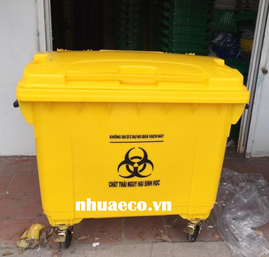 Thùng rác màu vàng 660L sử dụng tại bệnh viện, phòng khám