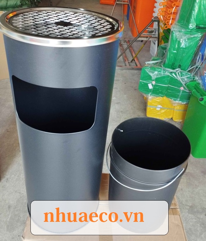 Thùng rác inox gạt tàn thuốc