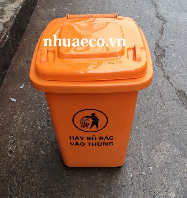 Thùng rác nhựa 60l màu cam có bánh xe
