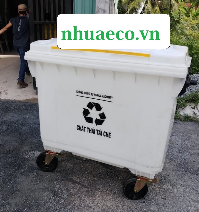 Thùng rác 660L chứa rác thải có thể tái chế trong bệnh viện