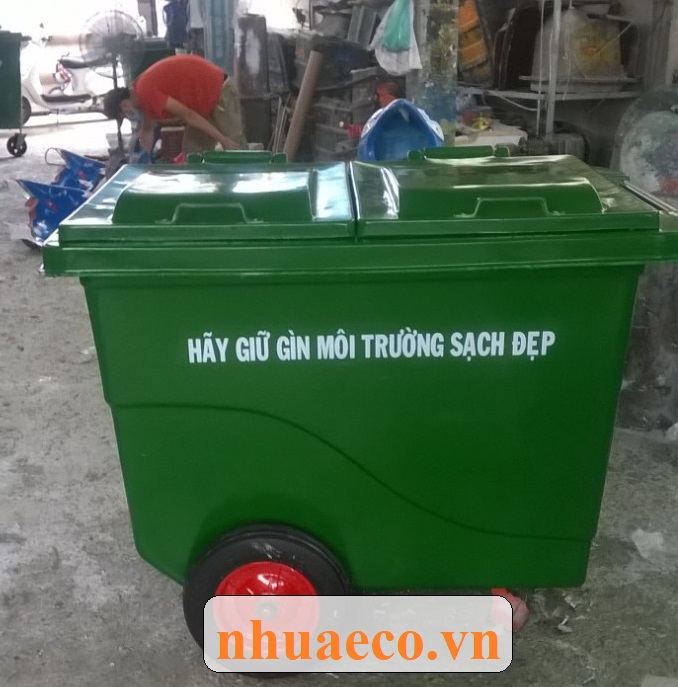 Xe rác nhựa 1000 lít 3 bánh đúc đặc